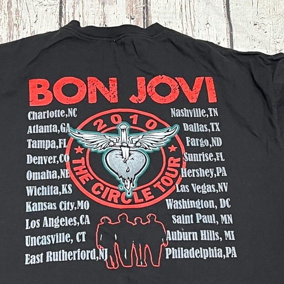 Bon Jovi The Circle Tour 2010 Music Rock n' Roll Concert Crewneck Tshirt - Picture 3 of 5